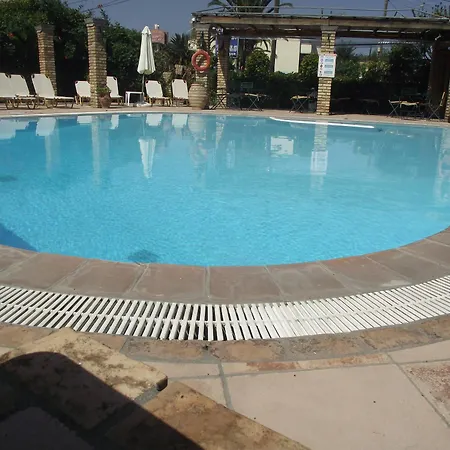 Hygge Corfu Апартаменты *